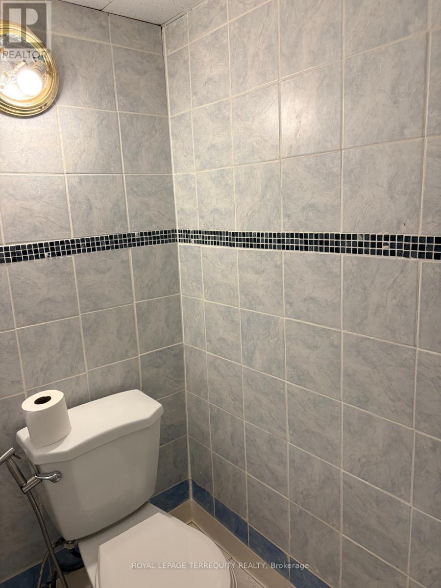 Bsmt - 29 Penzance Drive, Toronto (Bendale), Ontario  M1K 4Z4 - Photo 23 - E12629972