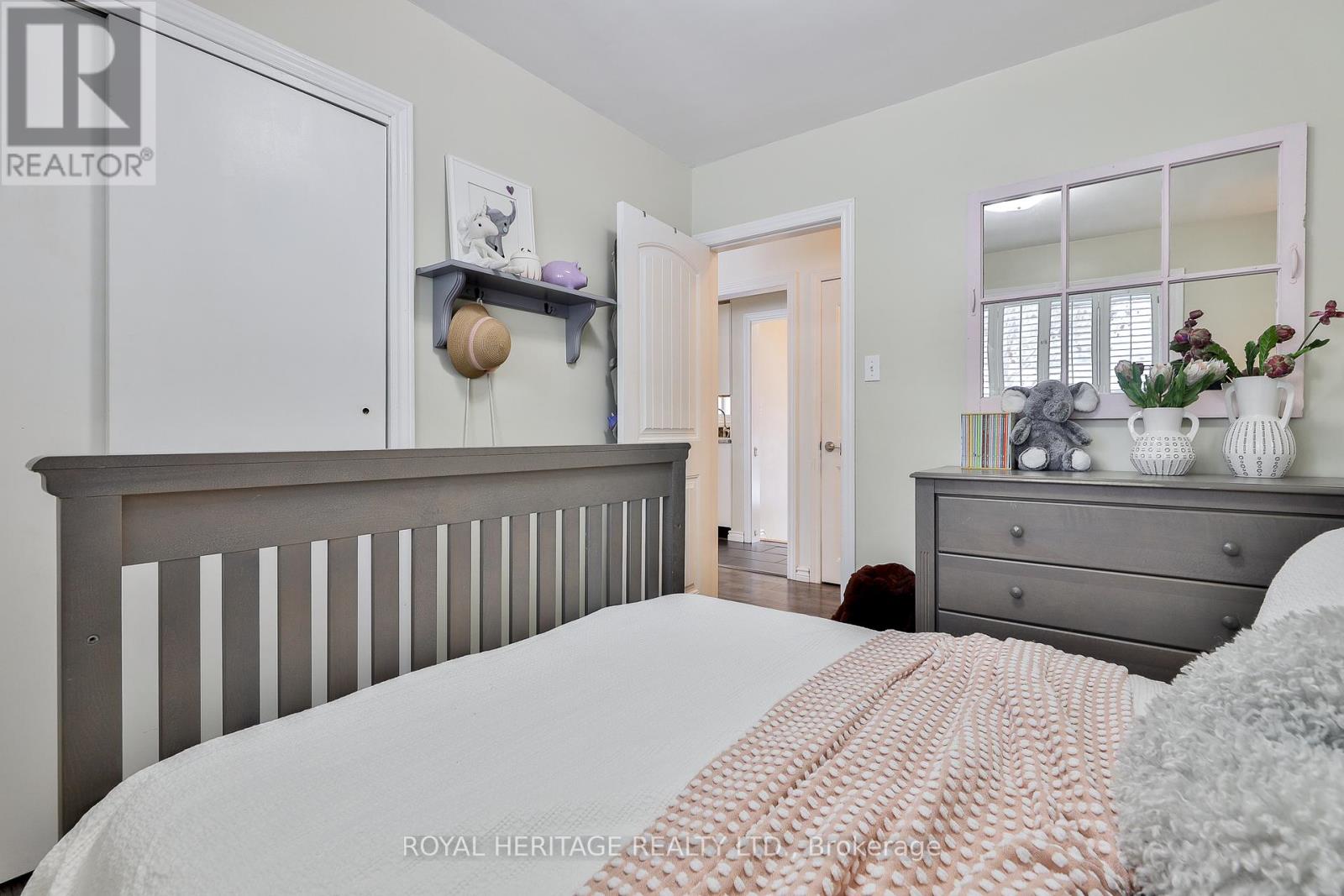 906 Dunlop Street E, Whitby, Ontario  L1N 1T2 - Photo 23 - E12630032