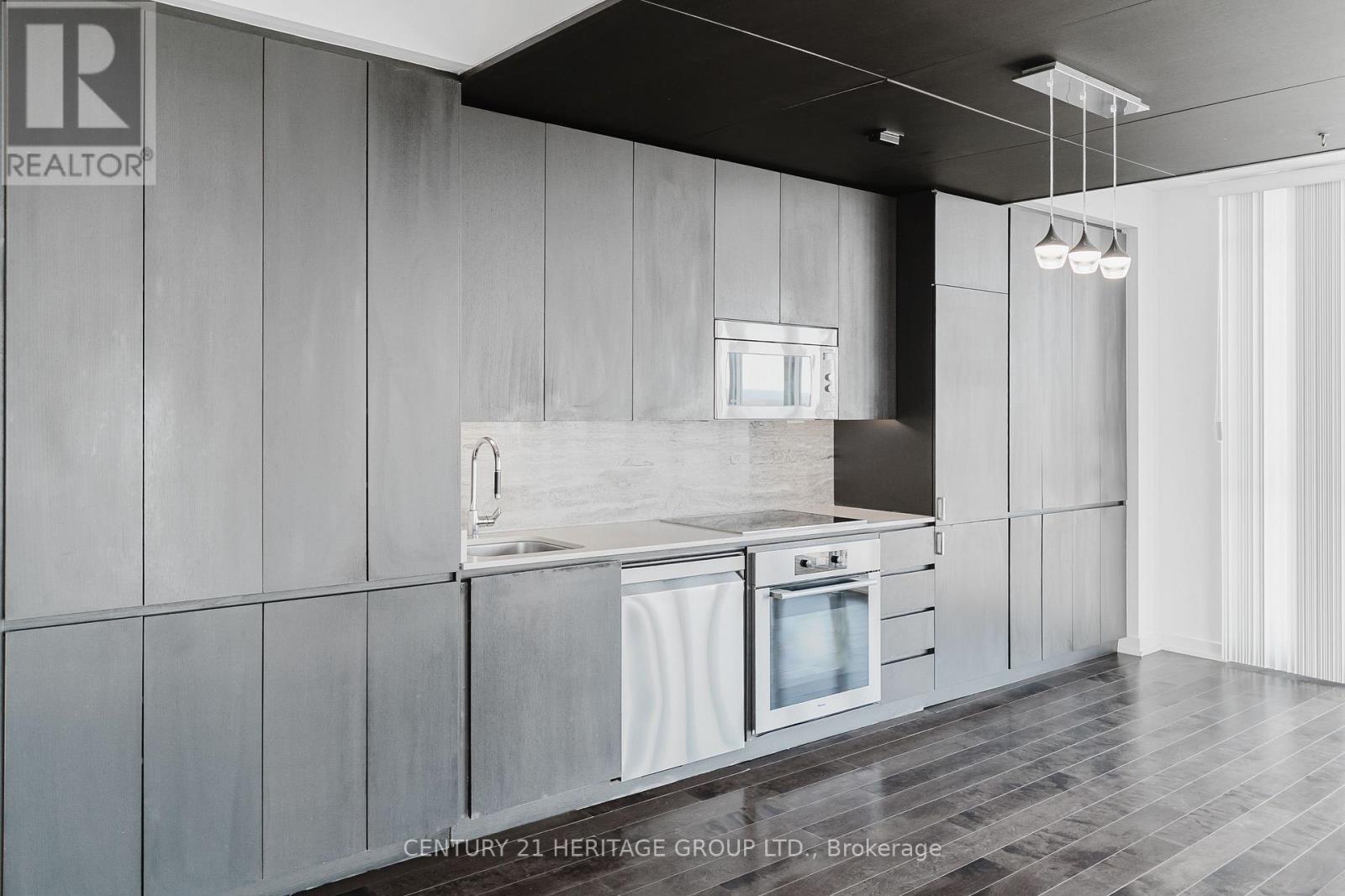 3506 - 15 Iceboat Terrace, Toronto, Ontario  M5R 4A5 - Photo 15 - C12422600