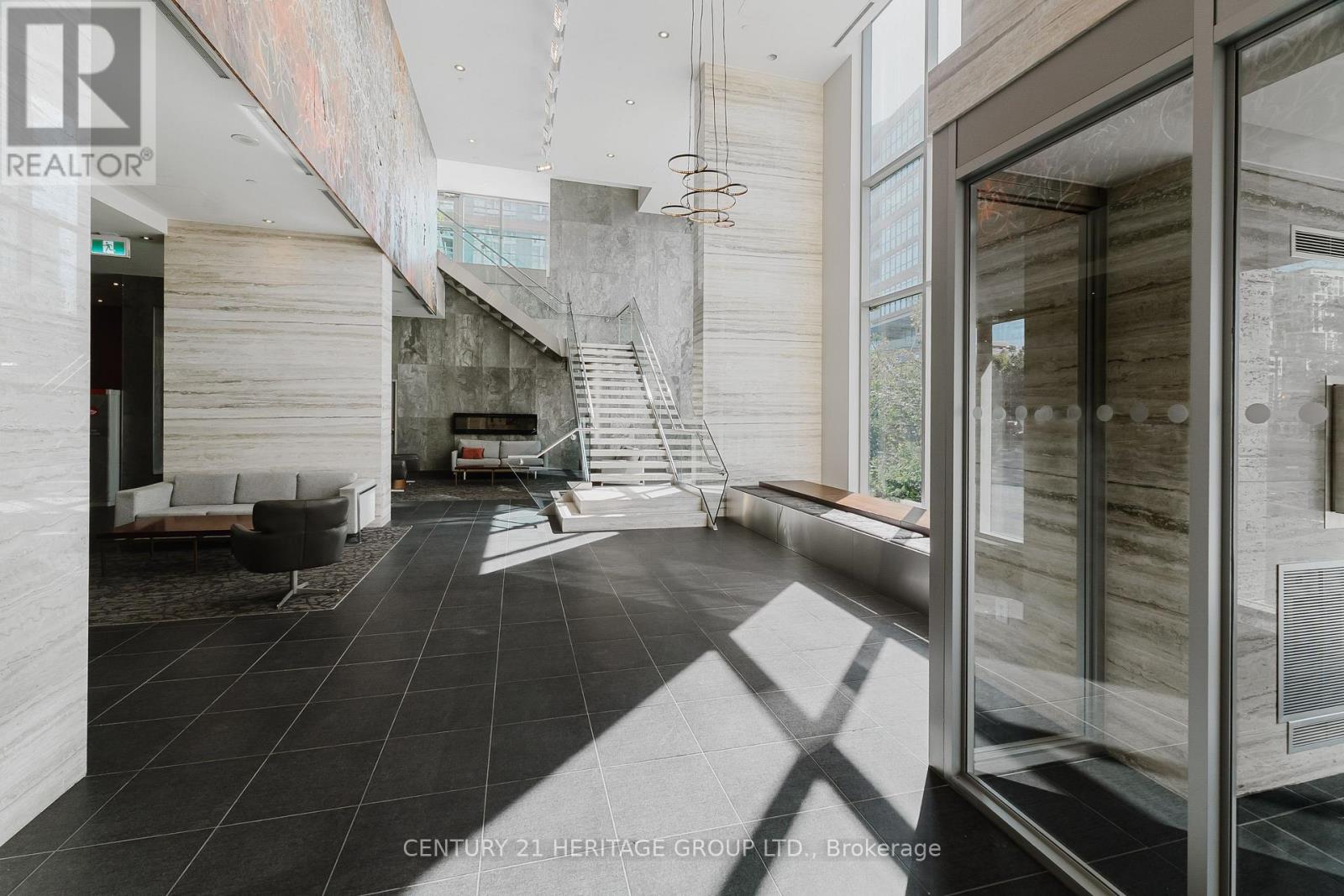 3506 - 15 Iceboat Terrace, Toronto, Ontario  M5R 4A5 - Photo 8 - C12422600