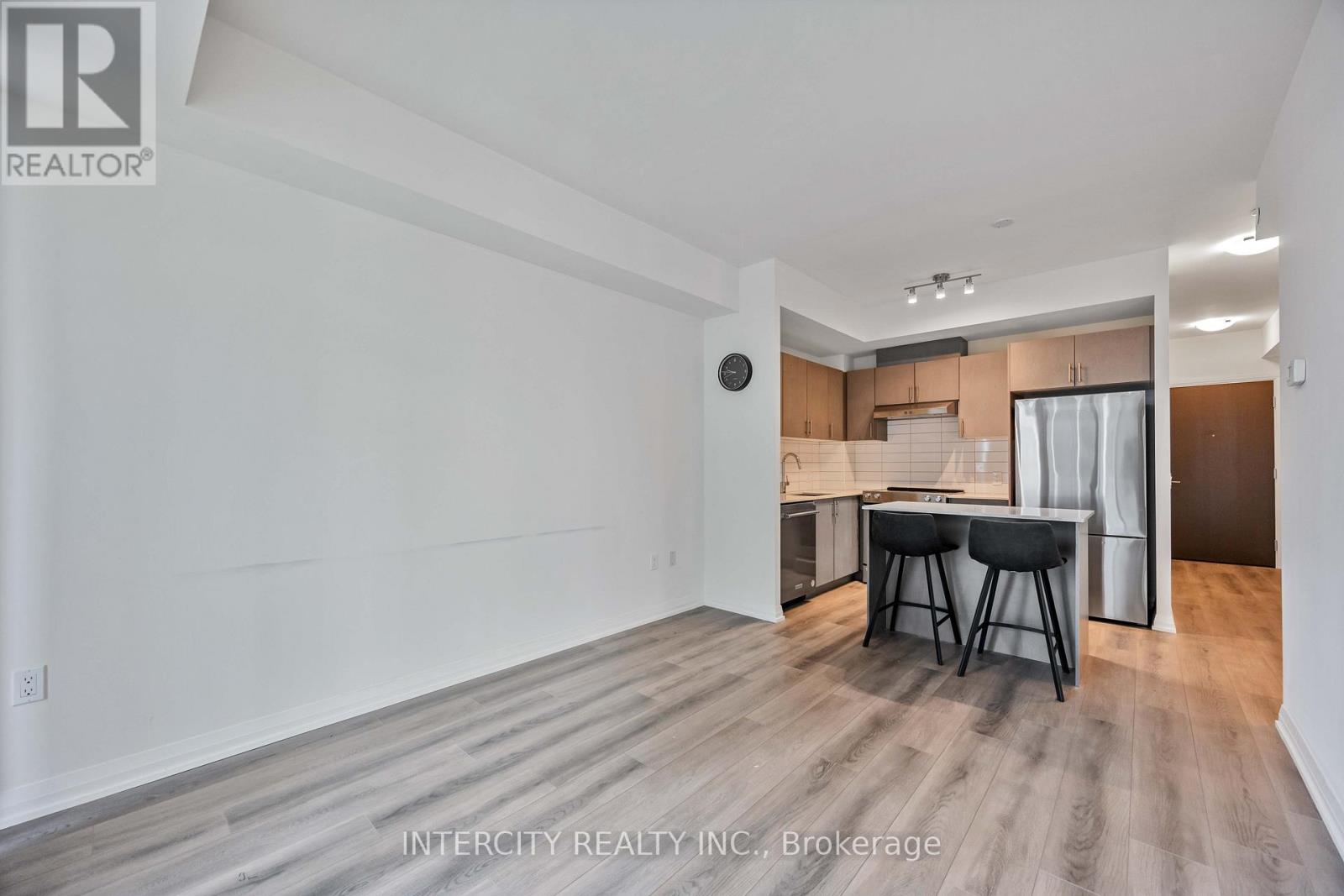 523 - 9000 Jane Street, Vaughan (Vellore Village), Ontario  L4K 2M9 - Photo 14 - N12629954