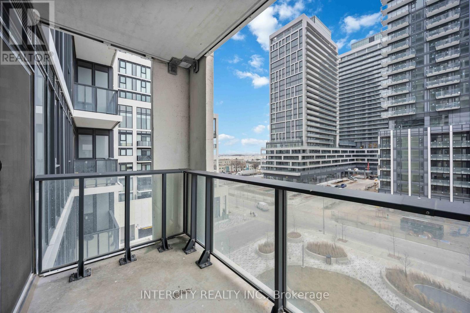 523 - 9000 Jane Street, Vaughan (Vellore Village), Ontario  L4K 2M9 - Photo 20 - N12629954