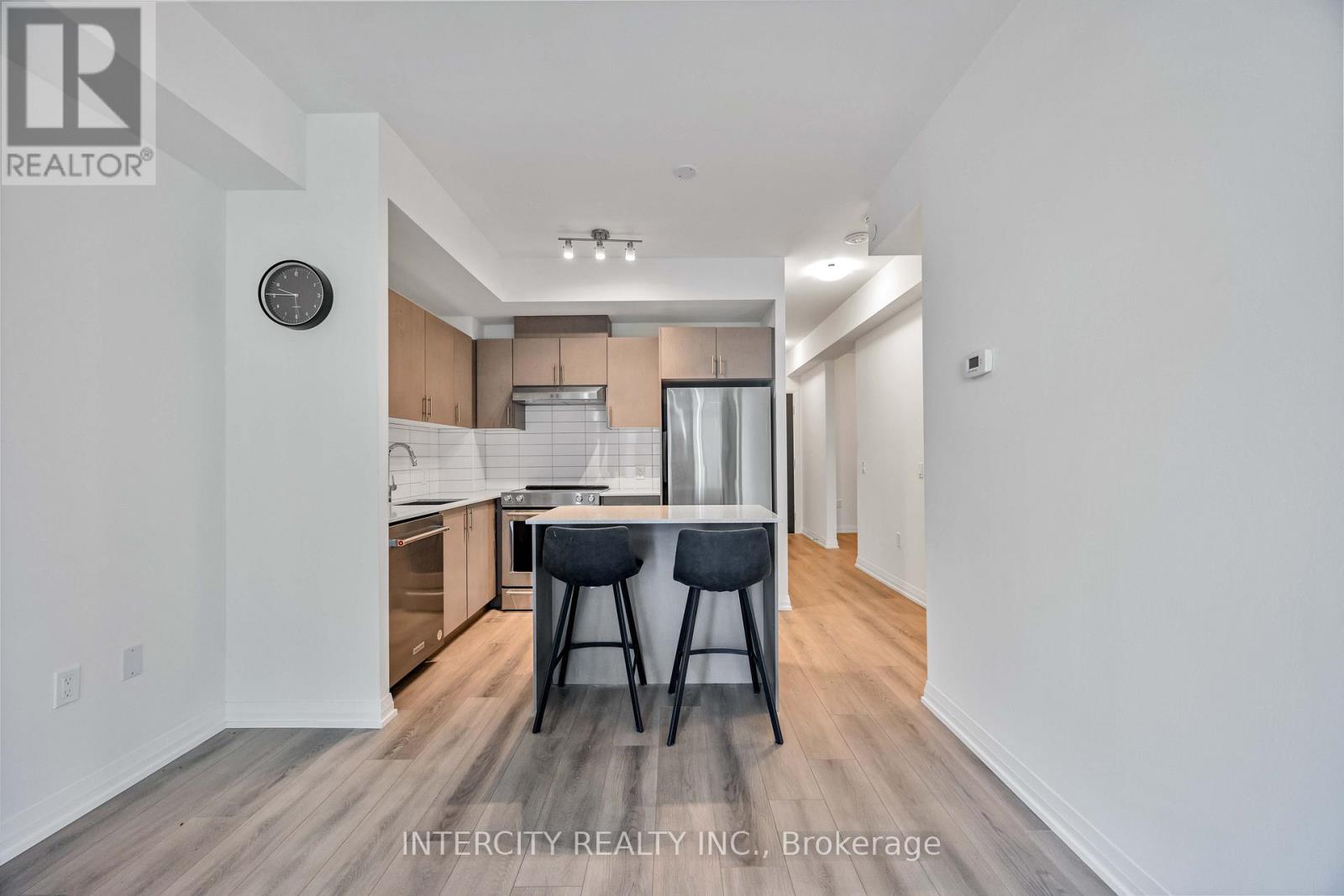 523 - 9000 Jane Street, Vaughan (Vellore Village), Ontario  L4K 2M9 - Photo 4 - N12629954