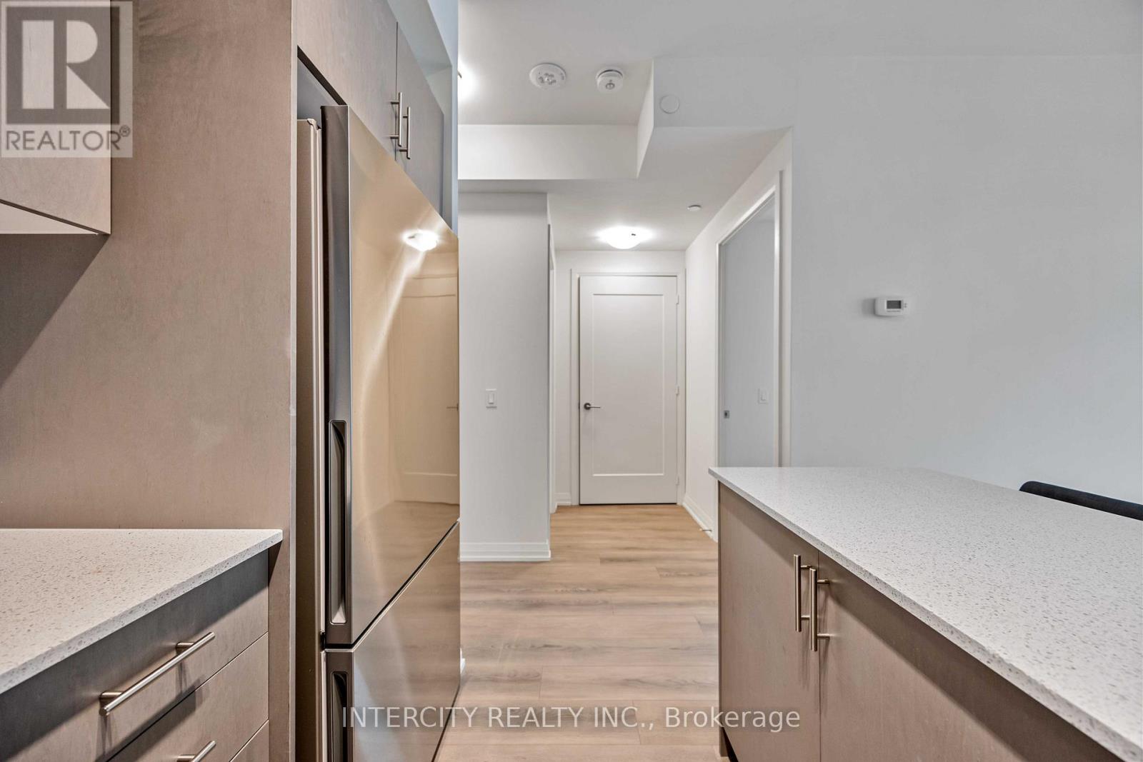 523 - 9000 Jane Street, Vaughan (Vellore Village), Ontario  L4K 2M9 - Photo 6 - N12629954