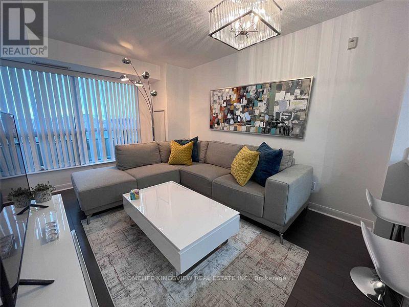 307 - 75 NORMAN BETHUNE AVENUE, Richmond Hill, Ontario