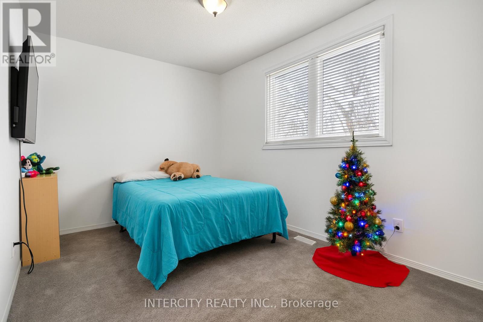 57 Valleyview Crescent, Bradford West Gwillimbury, Ontario  L3Z 1S8 - Photo 12 - N12630058