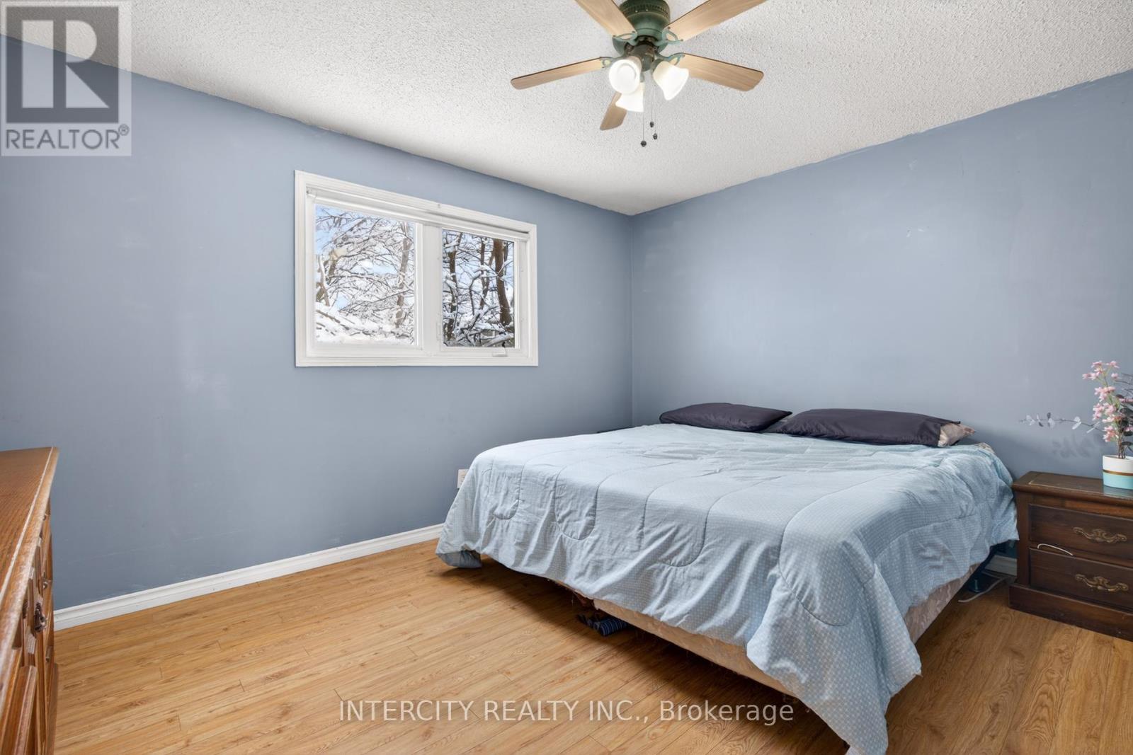 57 Valleyview Crescent, Bradford West Gwillimbury, Ontario  L3Z 1S8 - Photo 13 - N12630058