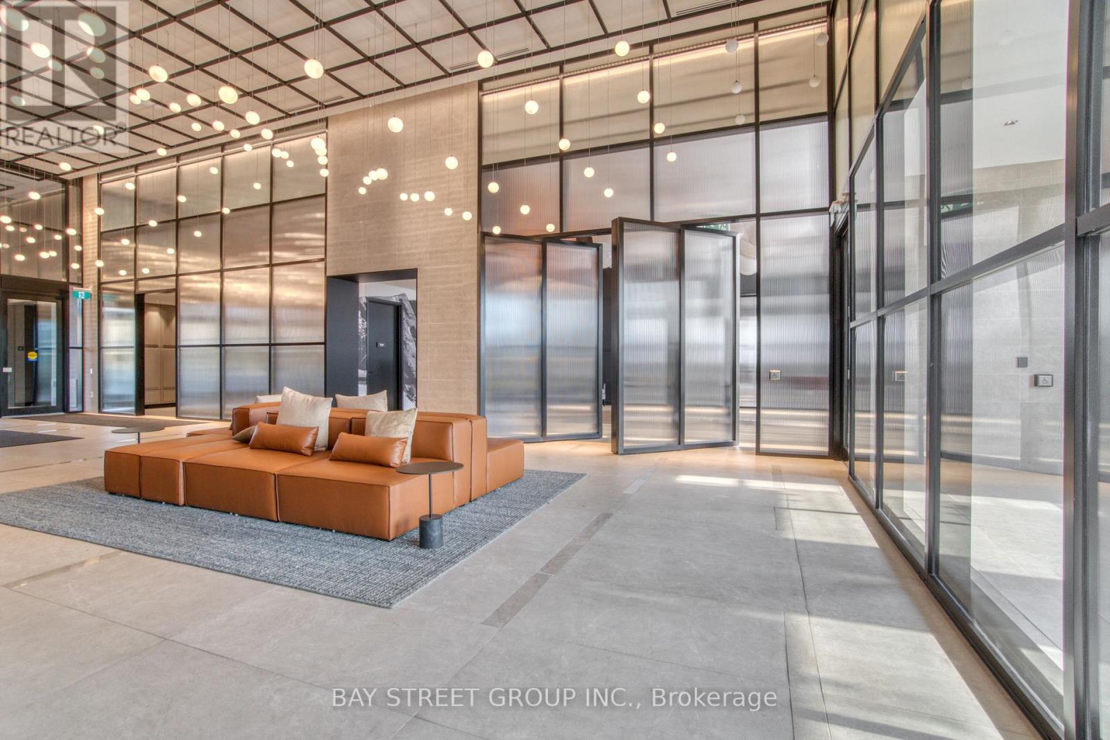 204 - 3200 William Coltson Avenue, Oakville, Ontario  L6H 7W6 - Photo 6 - W12629652