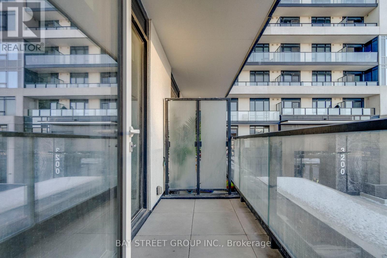 204 - 3200 William Coltson Avenue, Oakville, Ontario  L6H 7W6 - Photo 35 - W12629652