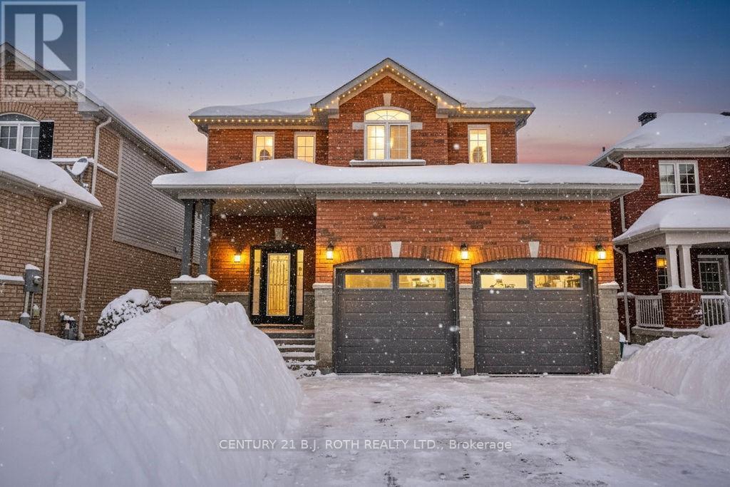 24 Connaught Lane, Barrie, Ontario  L4M 0A6 - Photo 2 - S12629900