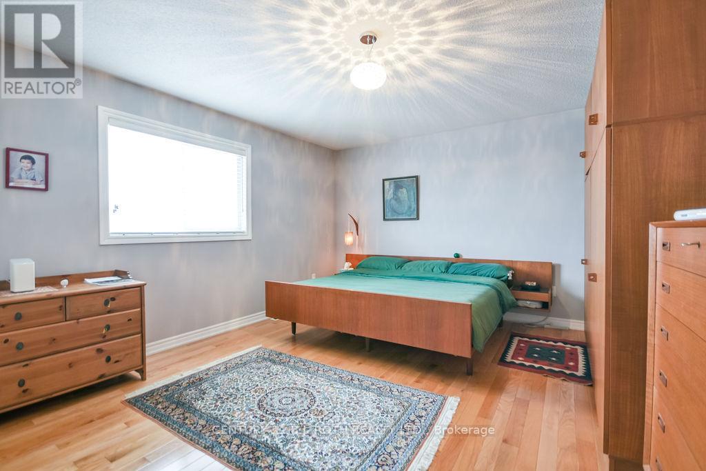 24 Connaught Lane, Barrie, Ontario  L4M 0A6 - Photo 25 - S12629900