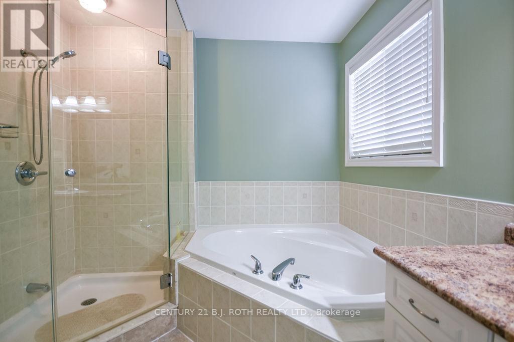 24 Connaught Lane, Barrie, Ontario  L4M 0A6 - Photo 28 - S12629900