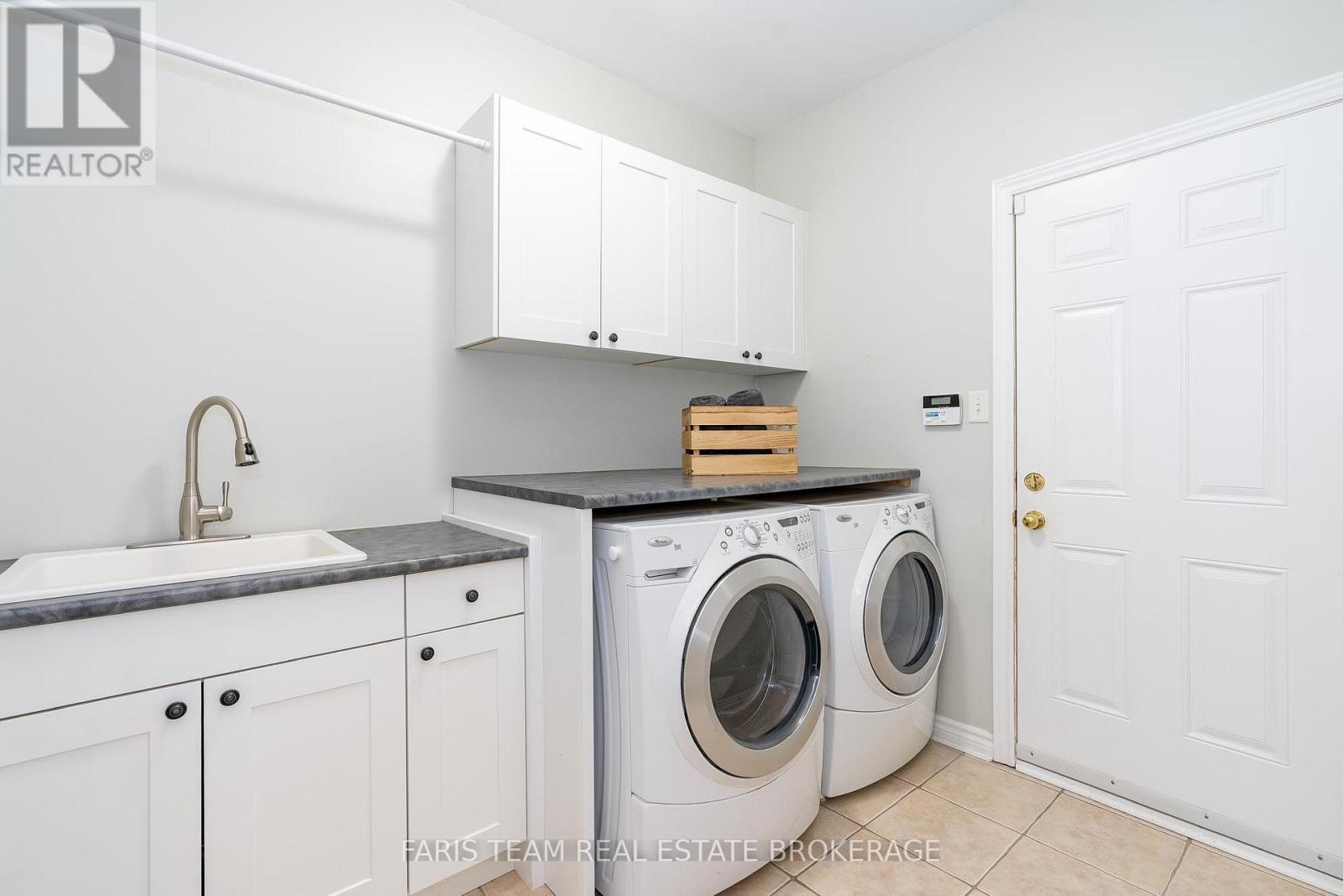 96 Osprey Ridge Road, Barrie (Little Lake), Ontario  L4M 6P3 - Photo 17 - S12629908