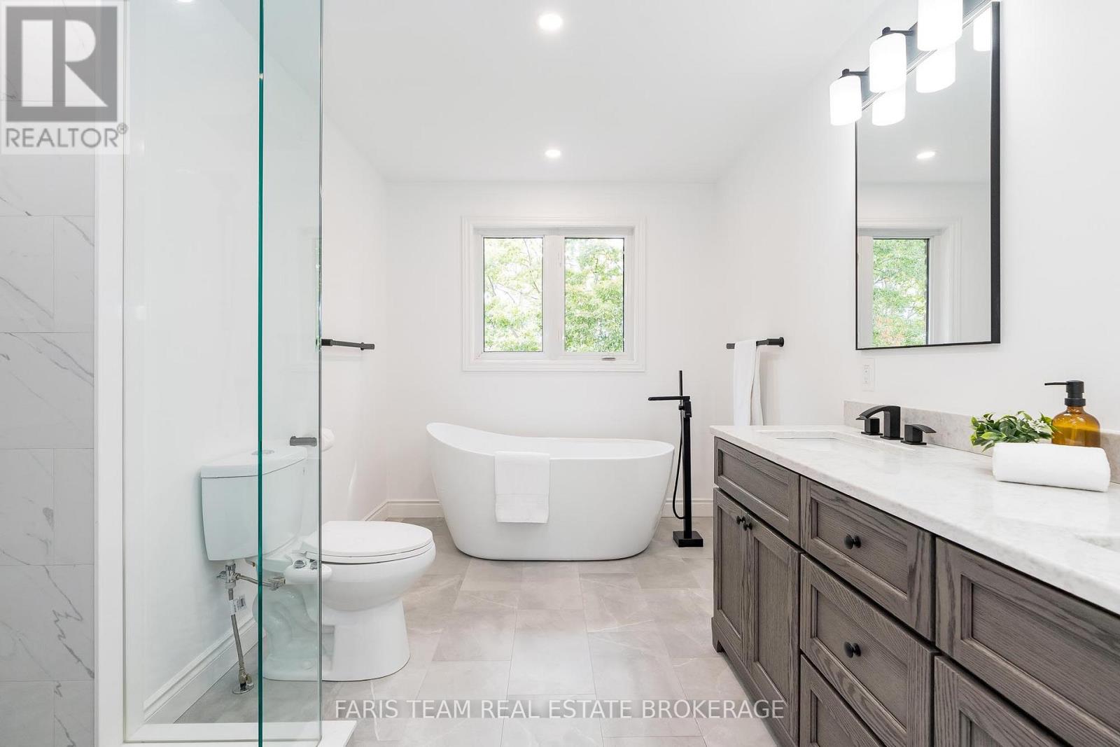 96 Osprey Ridge Road, Barrie (Little Lake), Ontario  L4M 6P3 - Photo 20 - S12629908