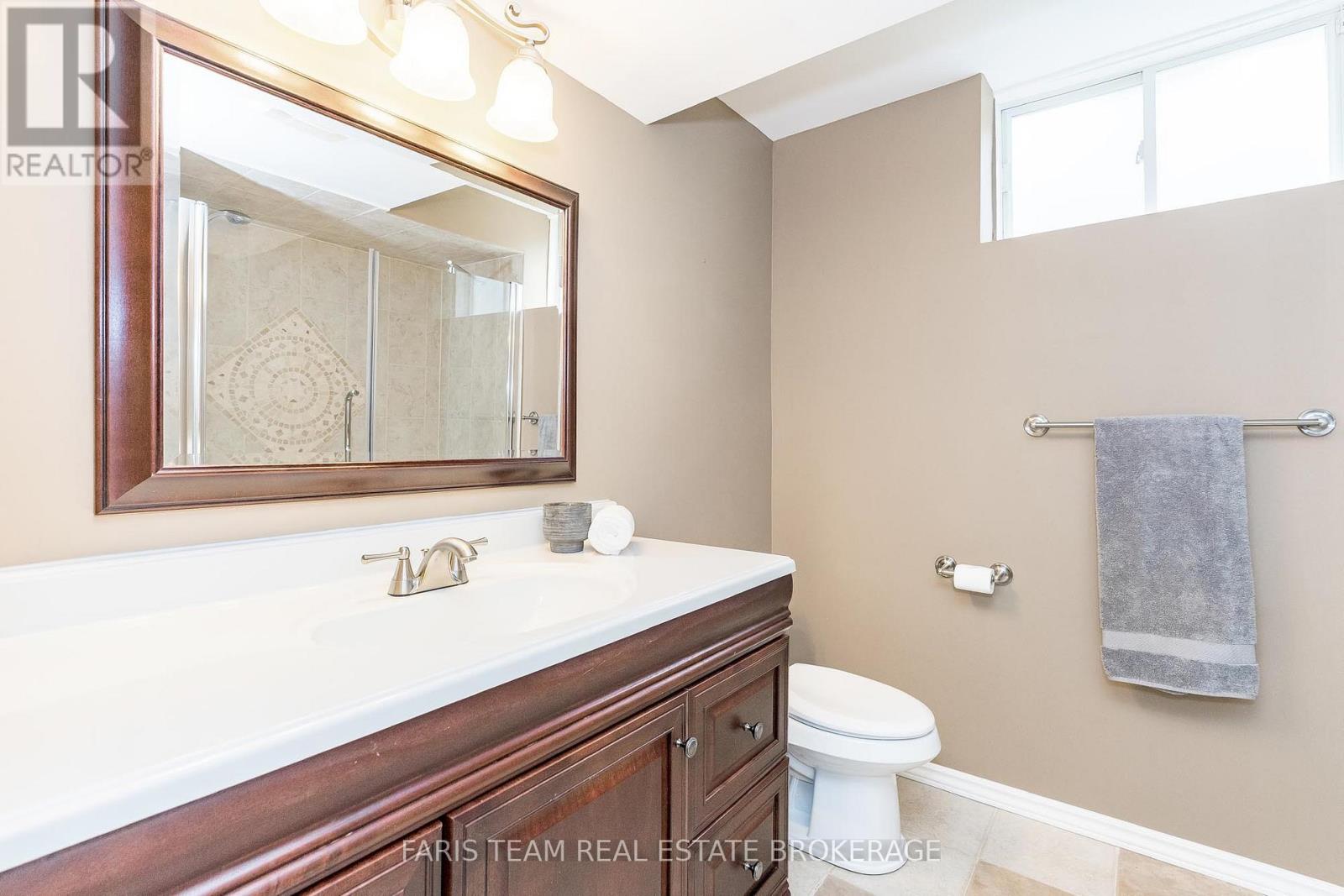 96 Osprey Ridge Road, Barrie (Little Lake), Ontario  L4M 6P3 - Photo 33 - S12629908