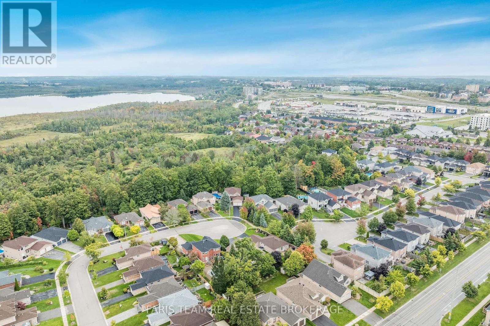 96 Osprey Ridge Road, Barrie (Little Lake), Ontario  L4M 6P3 - Photo 47 - S12629908