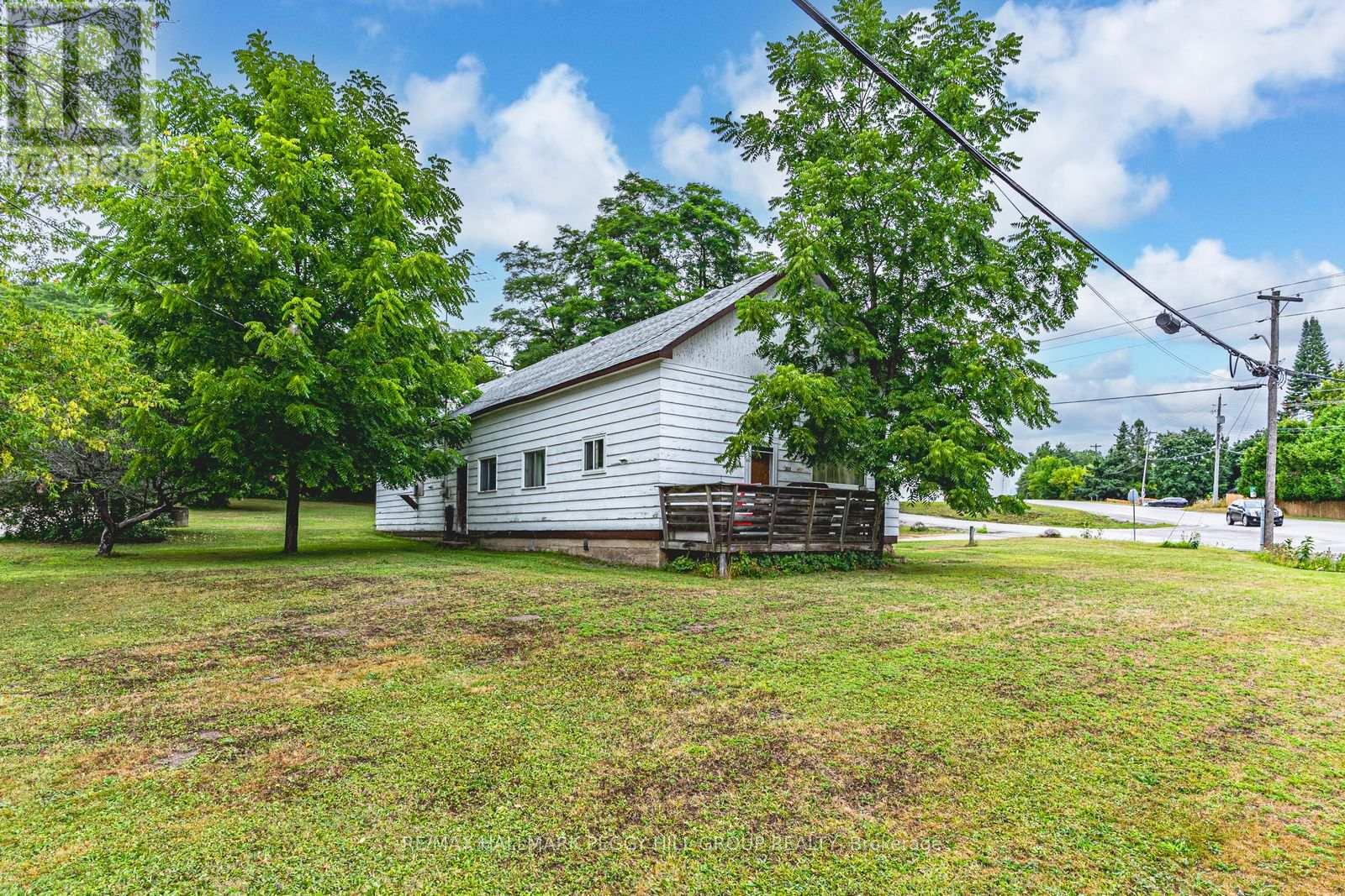 332 CHAMPLAIN ROAD, Penetanguishene, Ontario