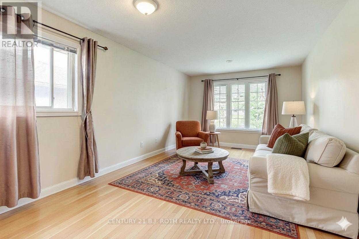 Upper - 194 Livingstone Street E, Barrie, Ontario  L4M 6M4 - Photo 3 - S12630034