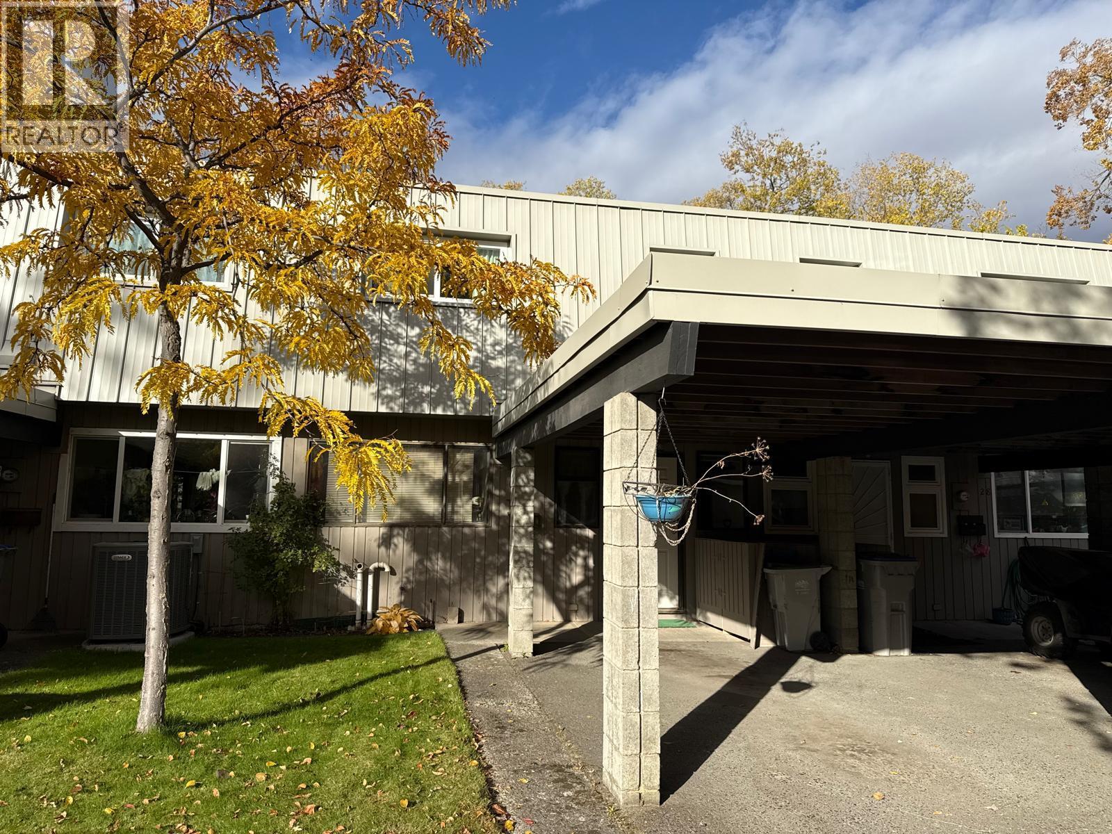 249 Kitchener Crescent Unit# 29, Kamloops, British Columbia V2B 1B9 - Photo 2 - 10370994