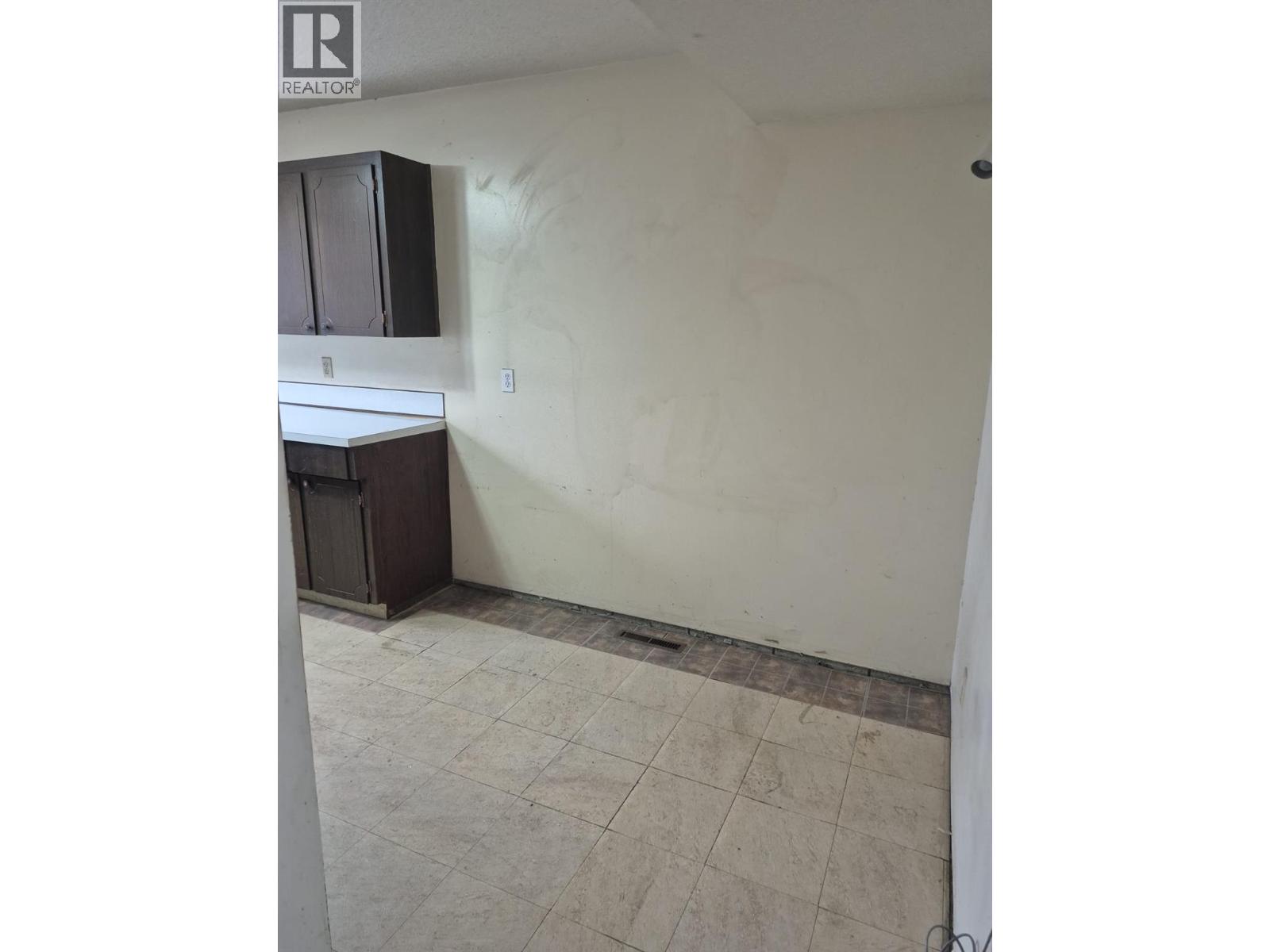 249 Kitchener Crescent Unit# 29, Kamloops, British Columbia V2B 1B9 - Photo 23 - 10370994