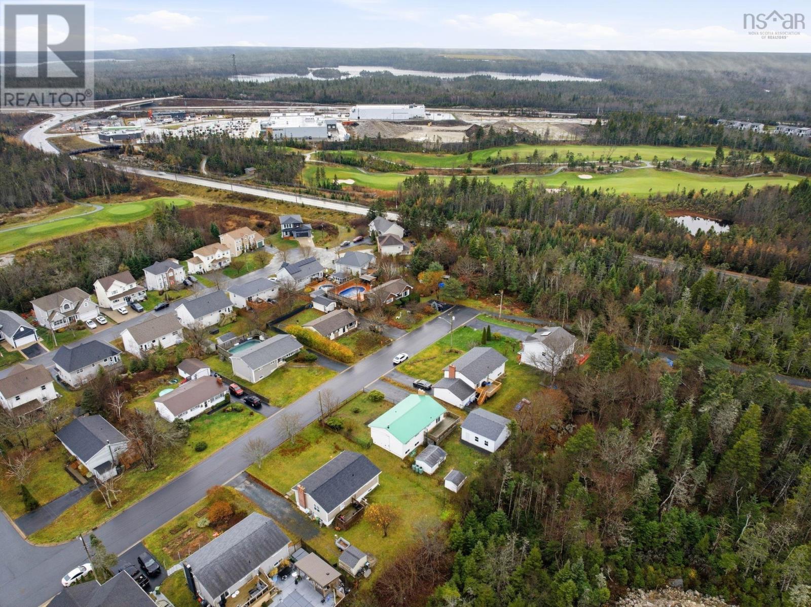 35 Maple Drive, Timberlea, Nova Scotia  B3T 1C2 - Photo 34 - 202528599