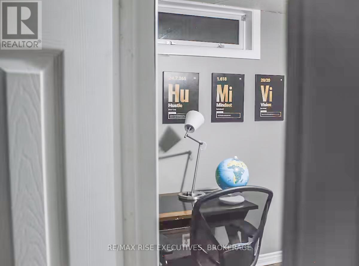 502 Evangeline Avenue, Kingston (City Southwest), Ontario  K7M 8T1 - Photo 10 - X12630108