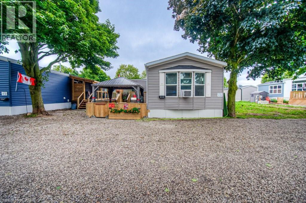 99 Fourth Concession Road Unit# 517, Burford, Ontario  N0E 1A0 - Photo 4 - 40789823