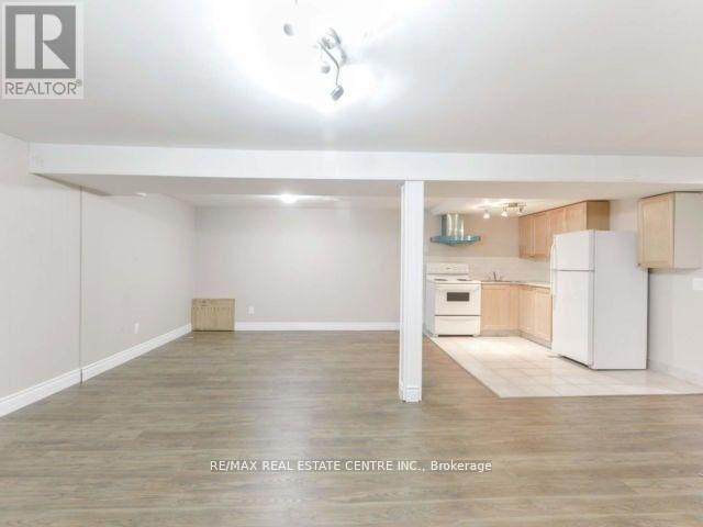 Lower - 89 Forsythia Road, Brampton (Southgate), Ontario  L6T 2G2 - Photo 7 - W12629866