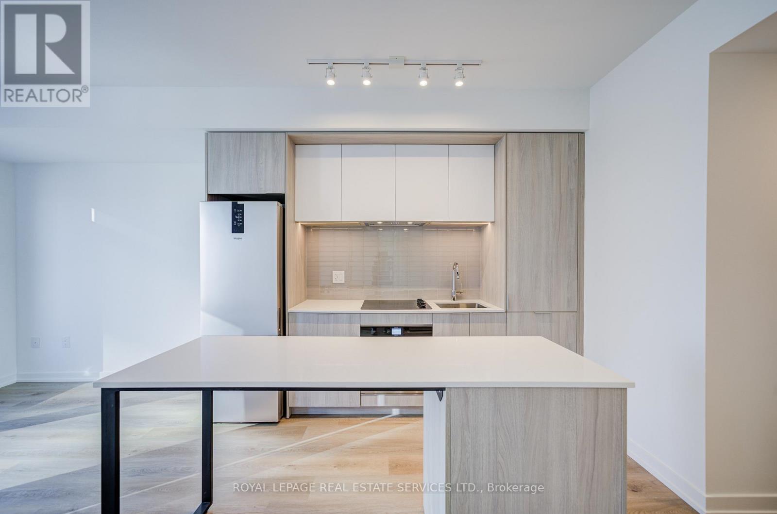 3101 - 395 Square One Drive, Mississauga, Ontario  L5B 0P6 - Photo 12 - W12629888