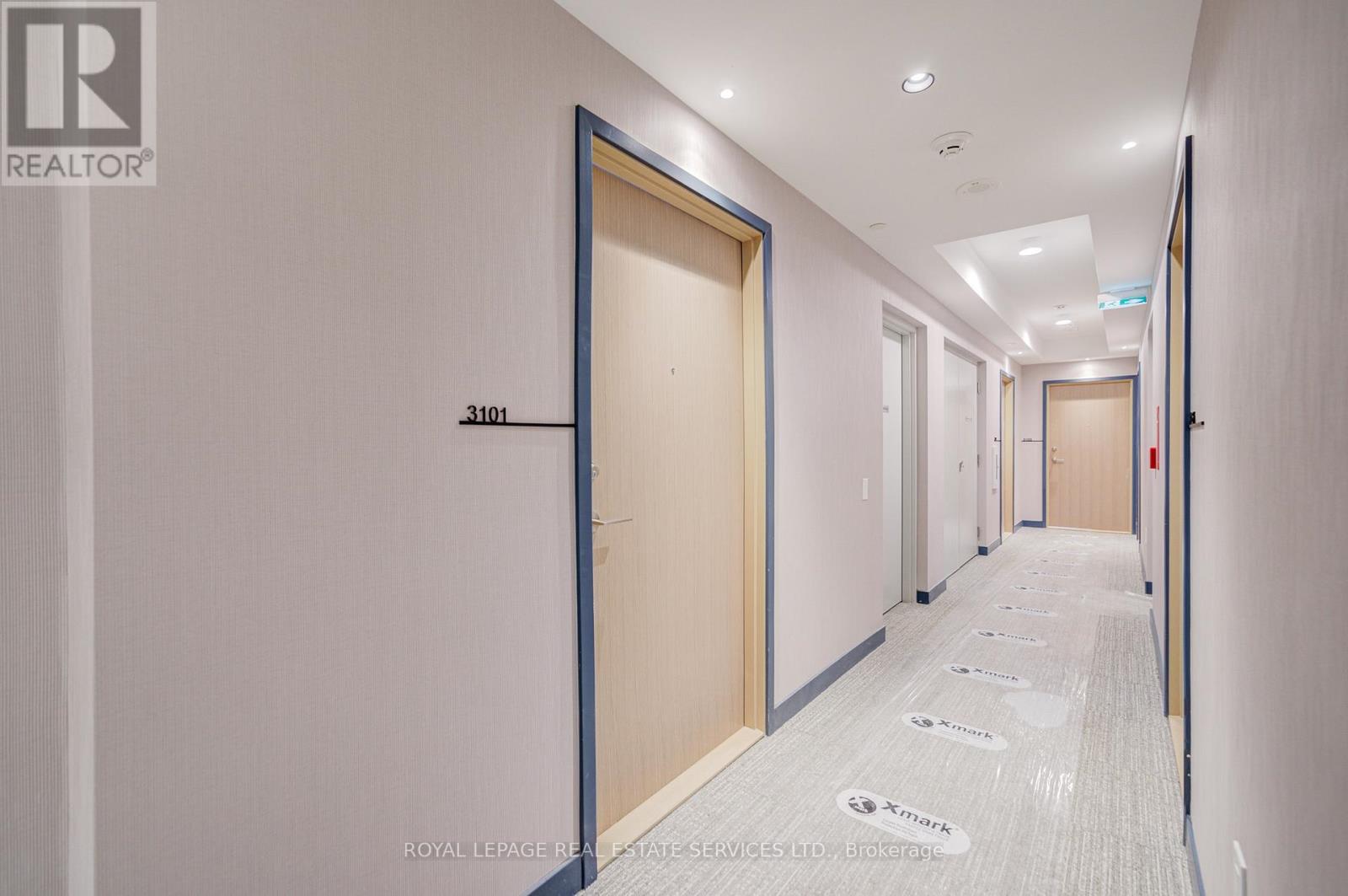 3101 - 395 Square One Drive, Mississauga, Ontario  L5B 0P6 - Photo 6 - W12629888