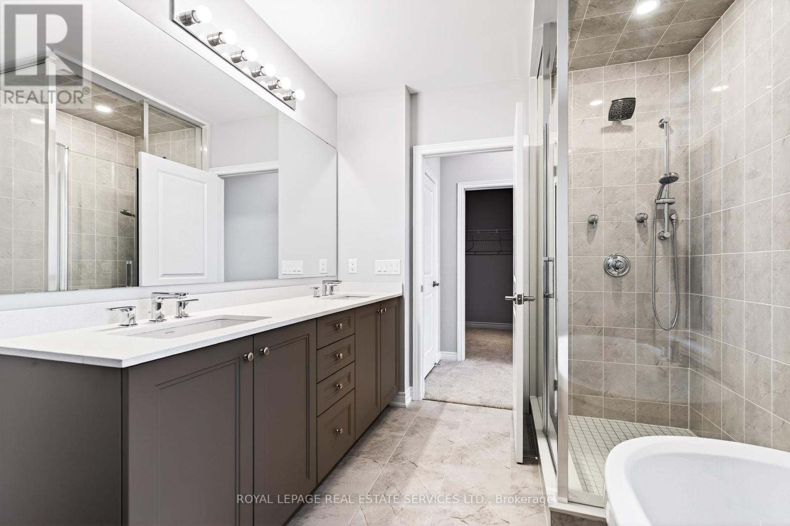 3195 Sixth Line, Oakville, Ontario  L6H 0V8 - Photo 30 - W12629934