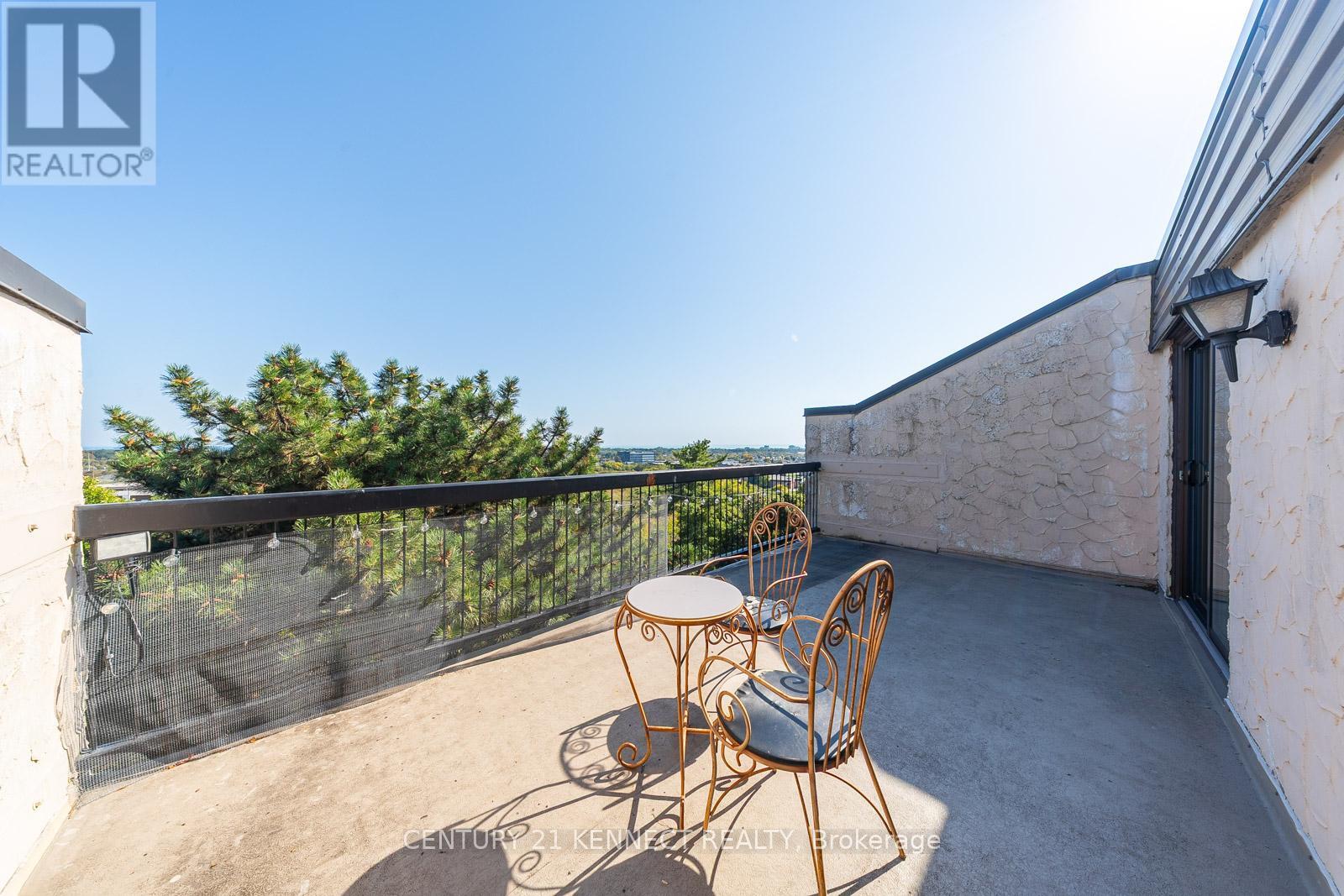 71 - 1030 Falgarwood Drive, Oakville, Ontario  L6H 2P5 - Photo 29 - W12629938