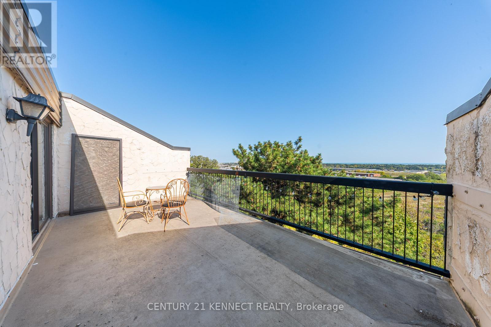 71 - 1030 Falgarwood Drive, Oakville, Ontario  L6H 2P5 - Photo 30 - W12629938