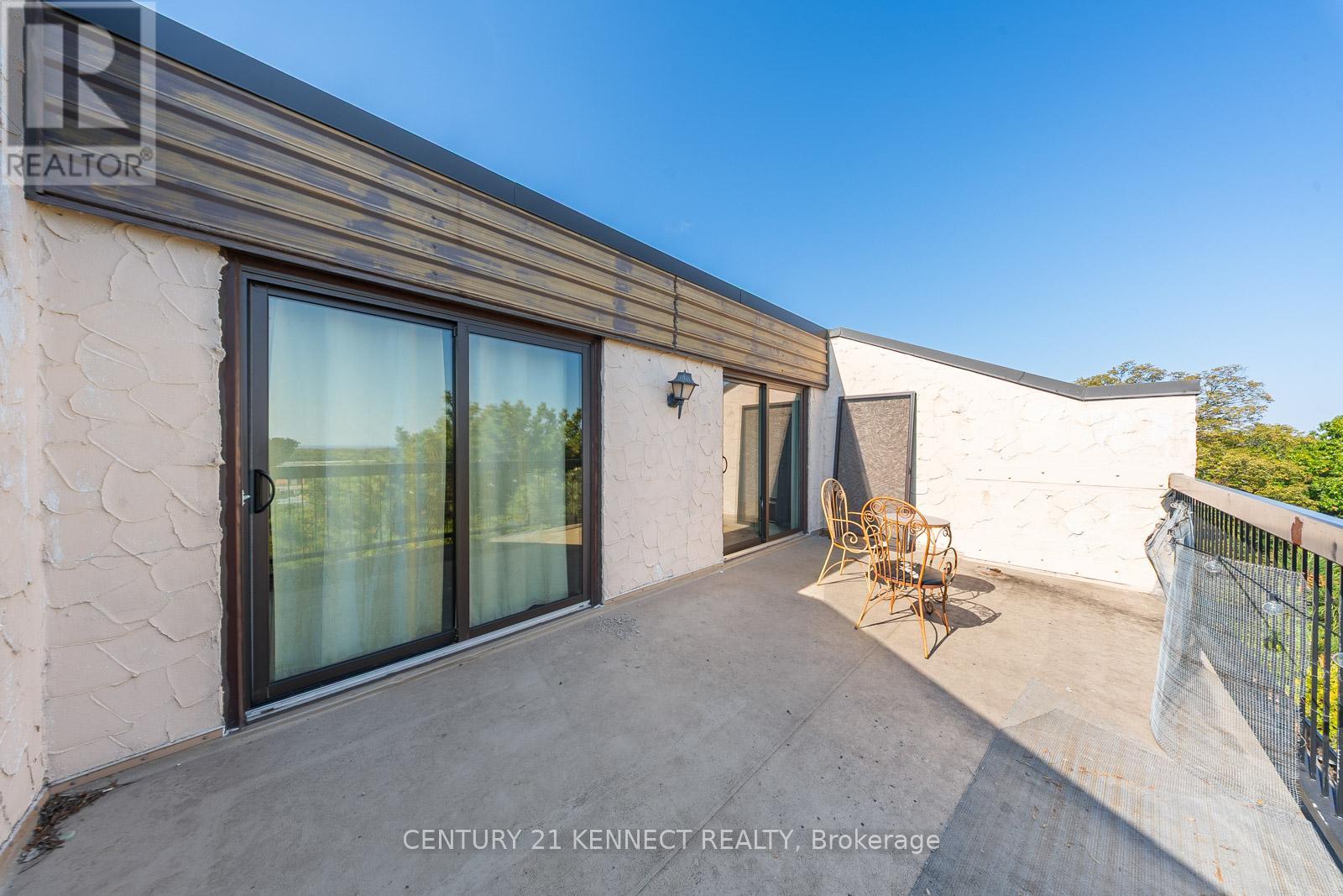 71 - 1030 Falgarwood Drive, Oakville, Ontario  L6H 2P5 - Photo 31 - W12629938