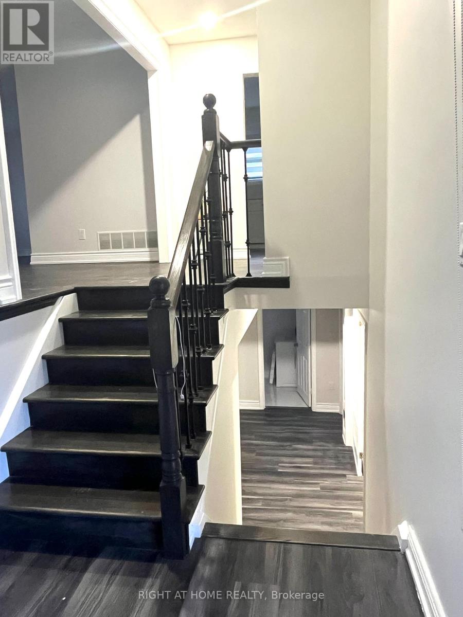 2380 Bridge Road, Oakville, Ontario  L6L 2G6 - Photo 12 - W12629942