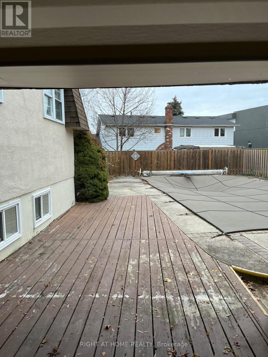 2380 Bridge Road, Oakville, Ontario  L6L 2G6 - Photo 16 - W12629942