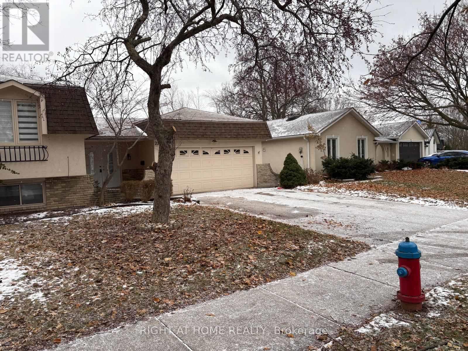 2380 Bridge Road, Oakville, Ontario  L6L 2G6 - Photo 18 - W12629942