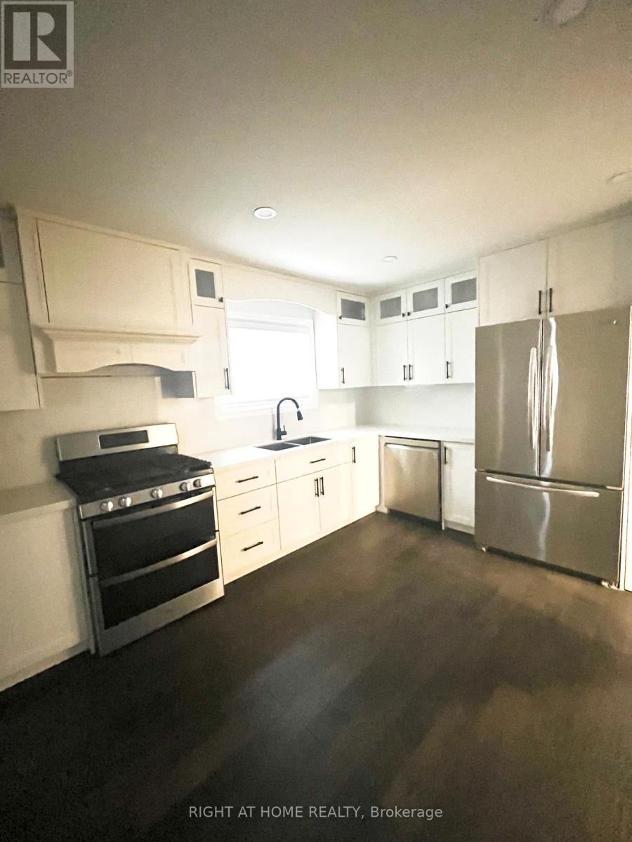 2380 Bridge Road, Oakville, Ontario  L6L 2G6 - Photo 8 - W12629942