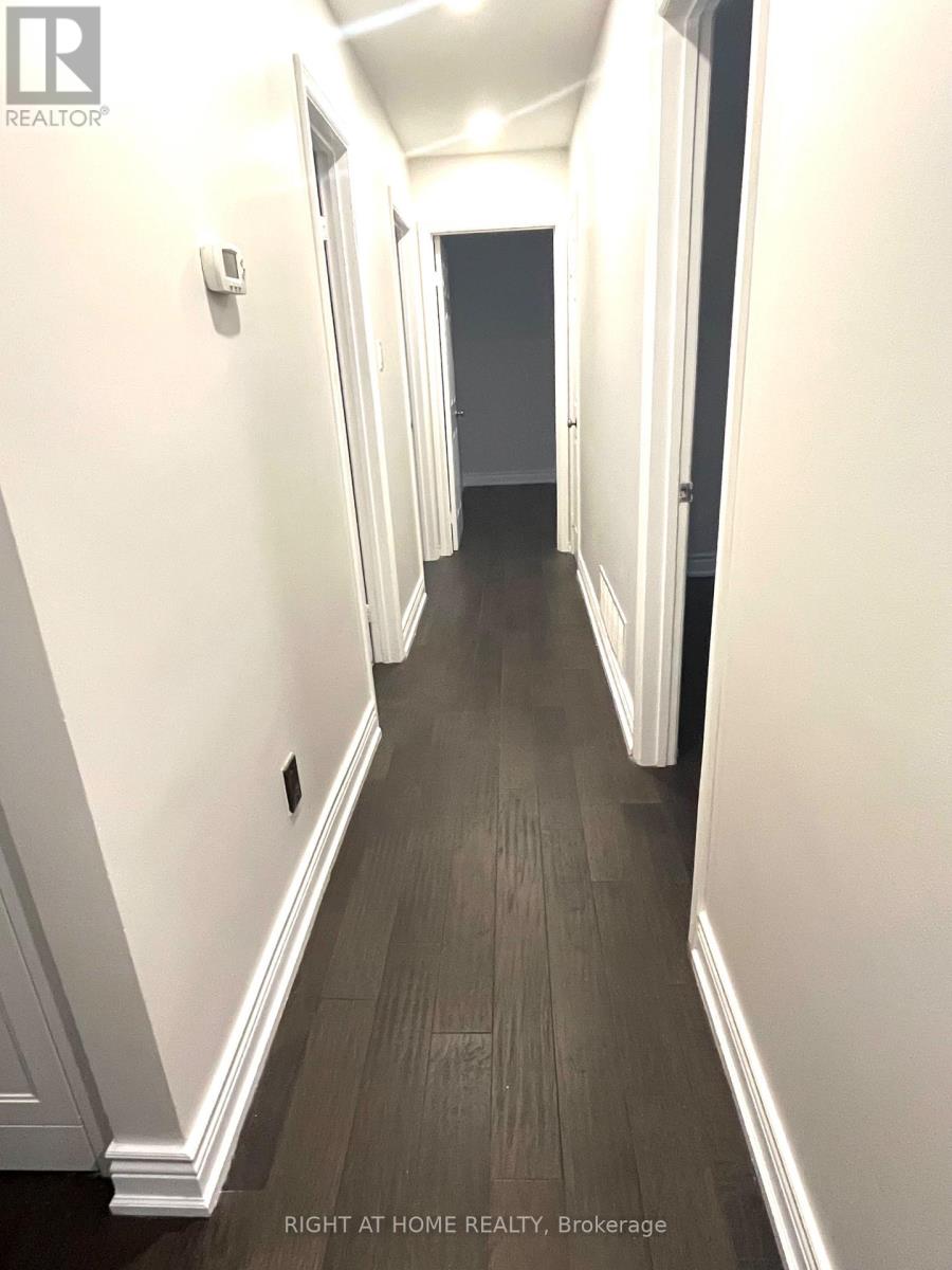 2380 Bridge Road, Oakville, Ontario  L6L 2G6 - Photo 9 - W12629942