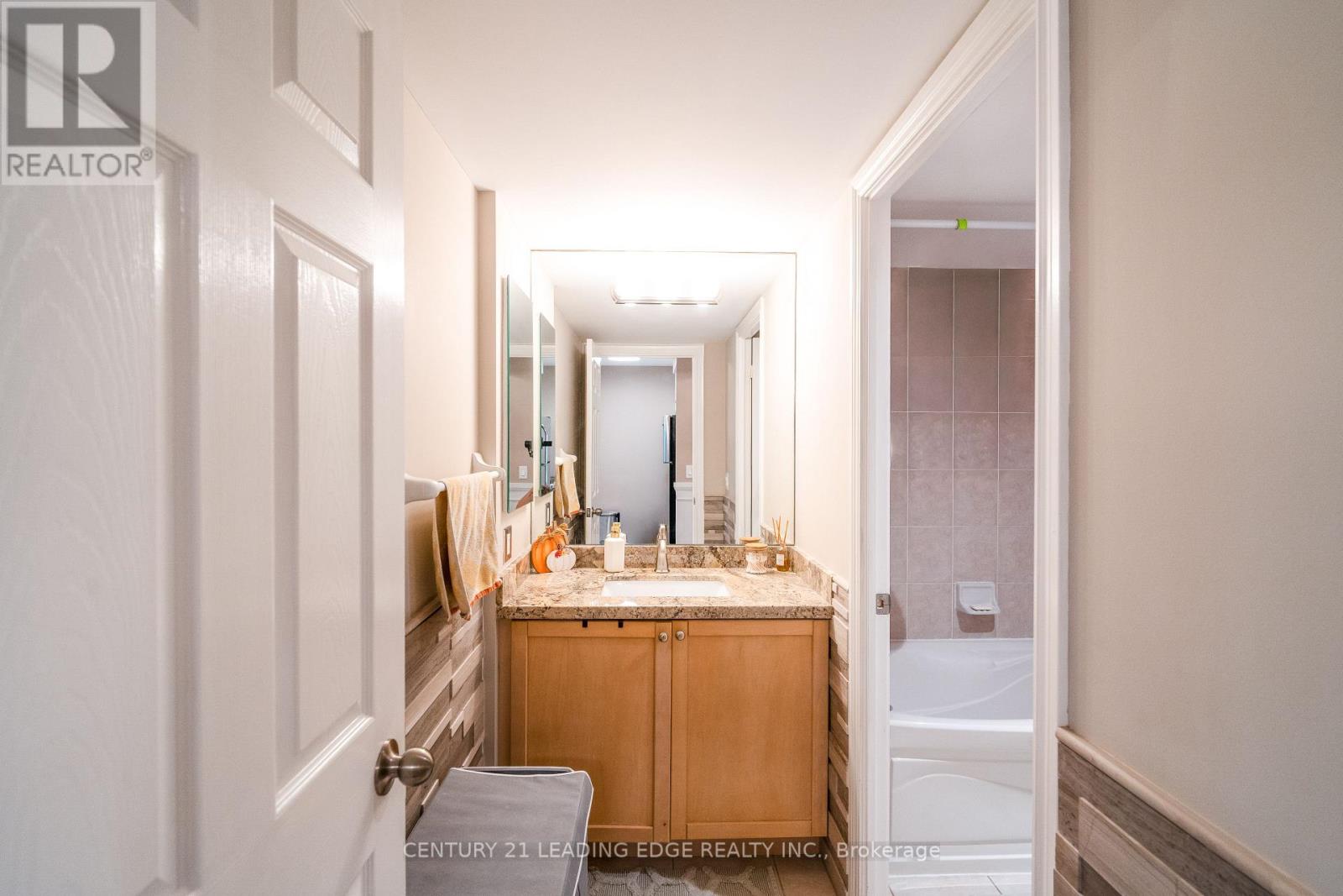 219 - 700 Humberwood Boulevard, Toronto, Ontario  M9W 7J4 - Photo 14 - W12629962