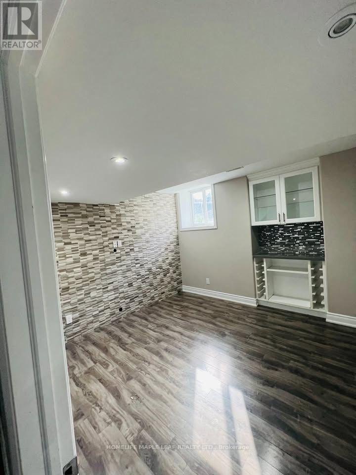 Basement - 14 Nightland Court, Brampton, Ontario  L6Y 5V3 - Photo 7 - W12629968