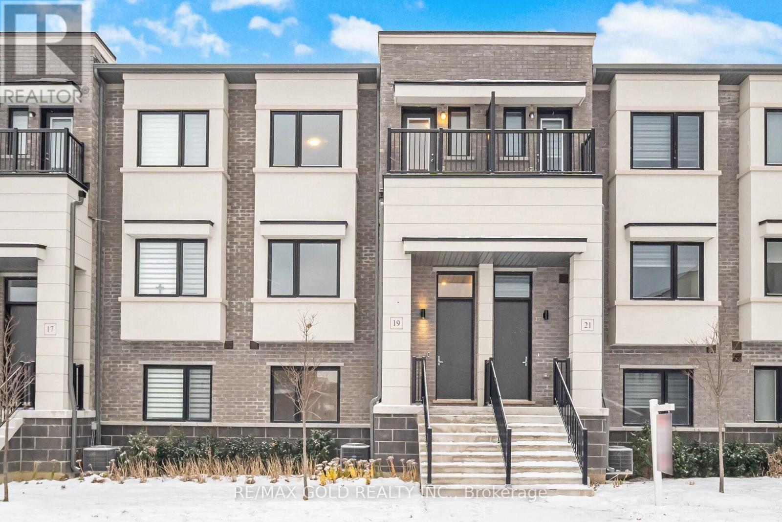 19 LAMBERT LANE, Caledon, Ontario