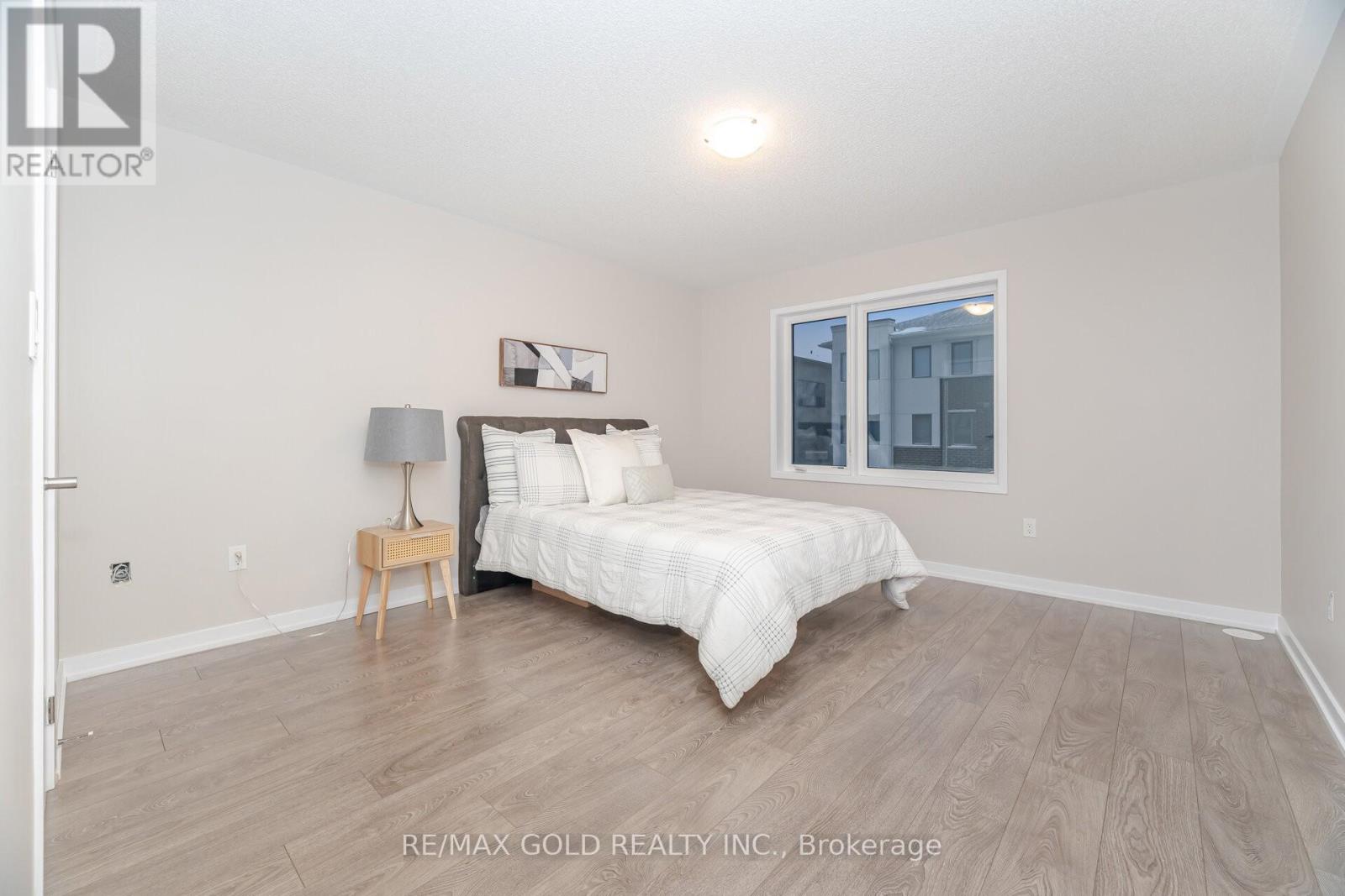 19 Lambert Lane, Caledon (Bolton East), Ontario  L7E 4M5 - Photo 13 - W12629978