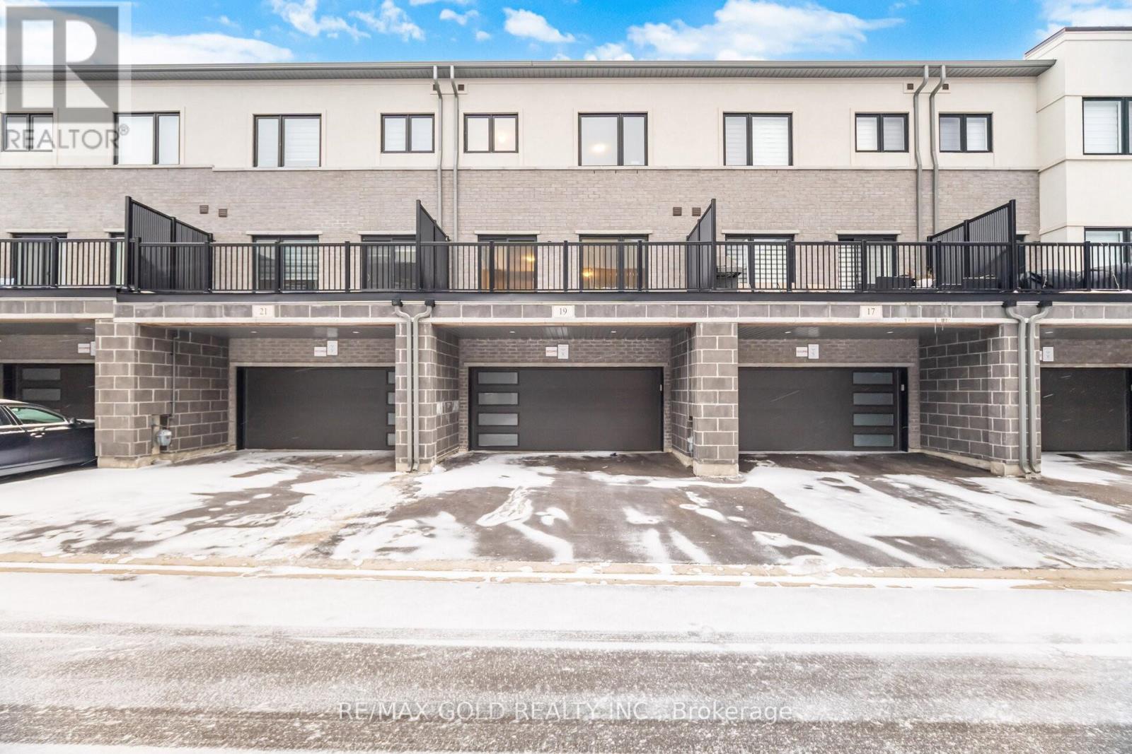 19 Lambert Lane, Caledon (Bolton East), Ontario  L7E 4M5 - Photo 22 - W12629978