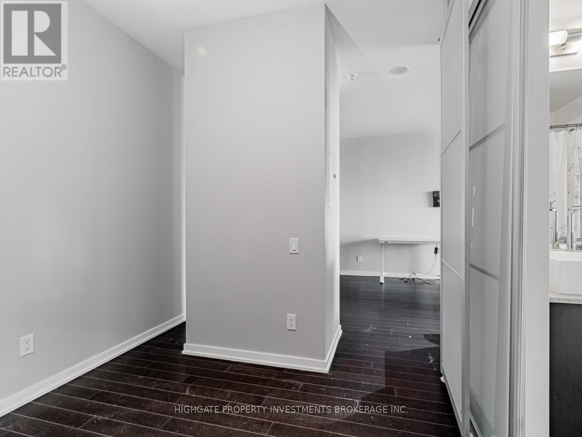 2602 - 103 The Queensway, Toronto (High Park-Swansea), Ontario  M6S 5B3 - Photo 17 - W12629980