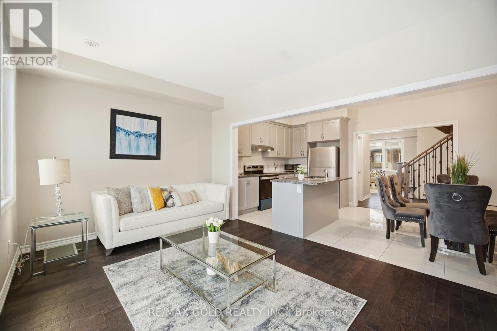 52 Savino Drive, Brampton, Ontario  L6Z 0J7 - Photo 11 - W12629988