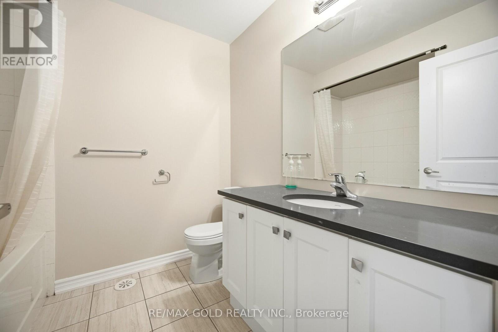 52 Savino Drive, Brampton, Ontario  L6Z 0J7 - Photo 18 - W12629988