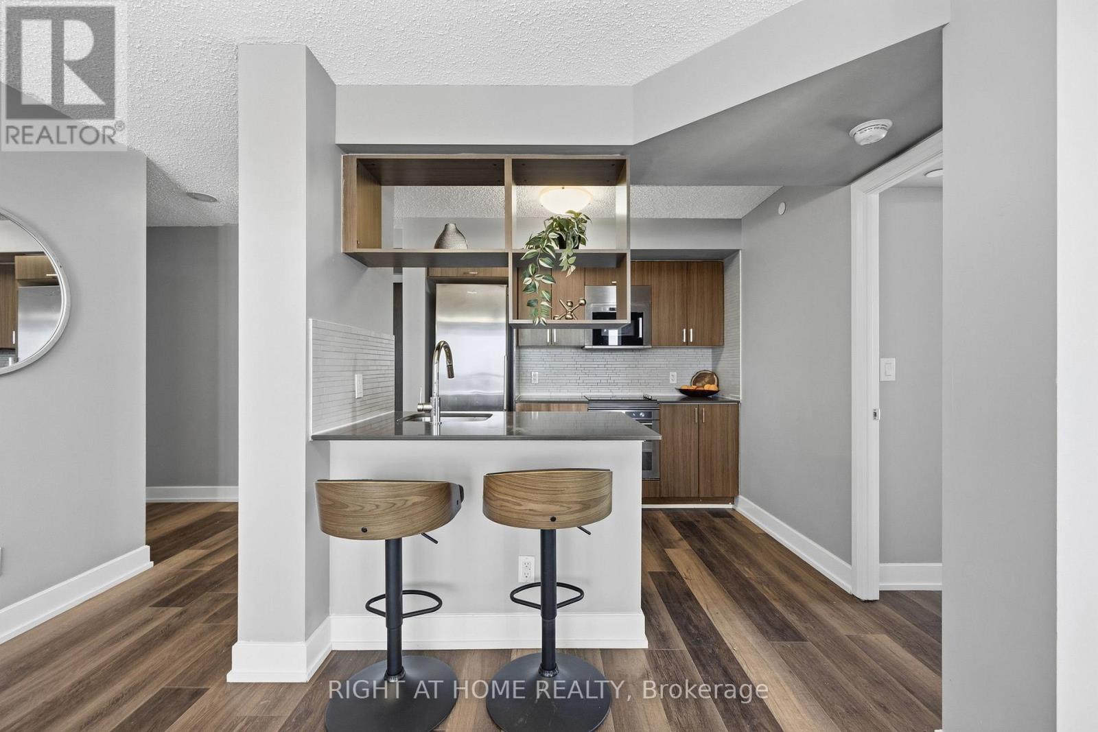 2103 - 6 Eva Road, Toronto, Ontario  M9C 0B1 - Photo 14 - W12629990