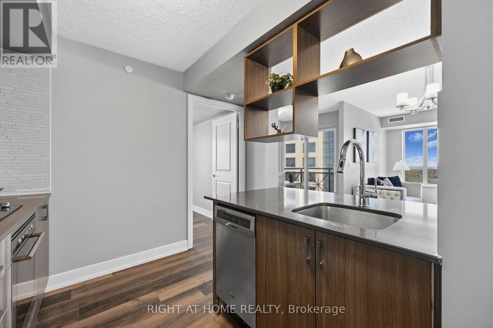 2103 - 6 Eva Road, Toronto, Ontario  M9C 0B1 - Photo 15 - W12629990