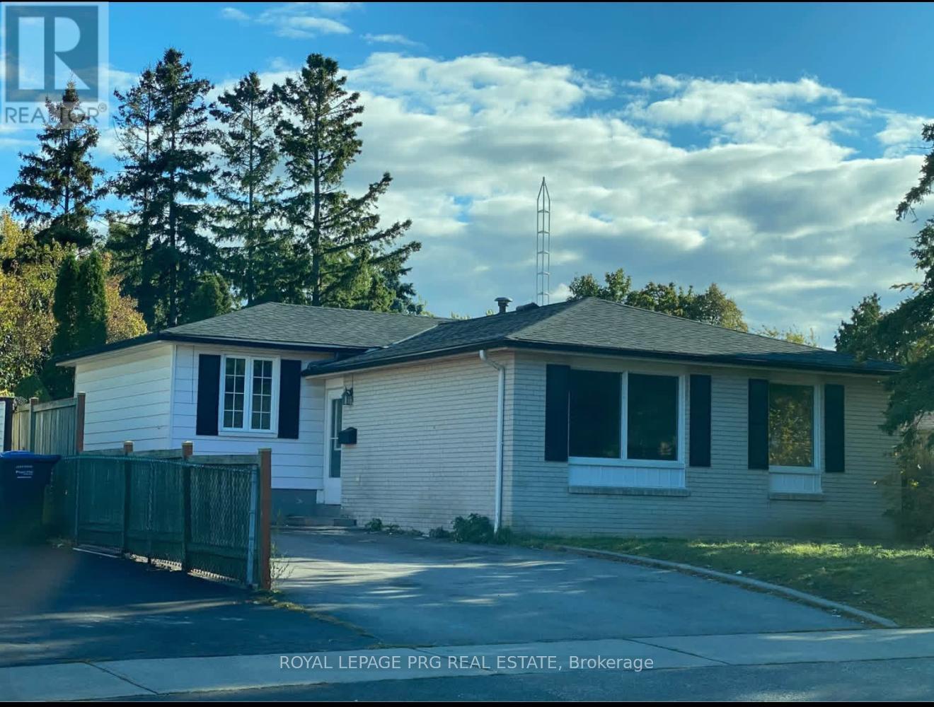 4 DUKE ROAD, Brampton, Ontario